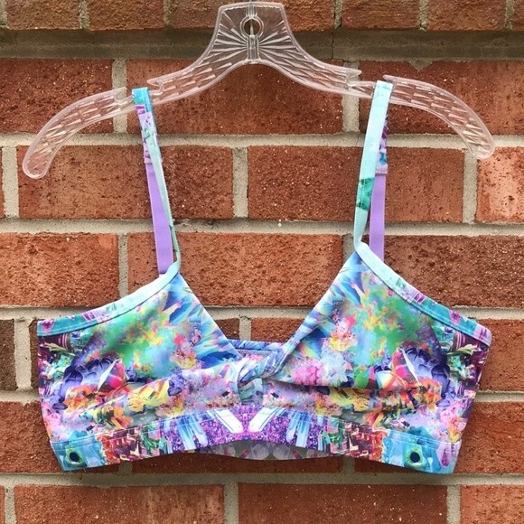 Blackmilk Other - BlackMilk Sports Bra Top Crystals Pattern sz L